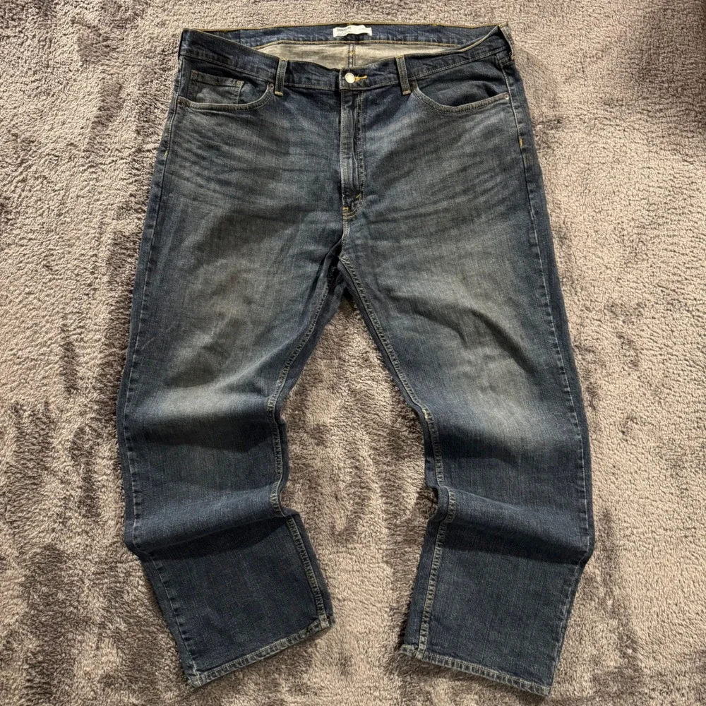 Signature by Levi Strauss Mens Relaxed Fit Dark Wash Denim Jeans 42x32 Blue